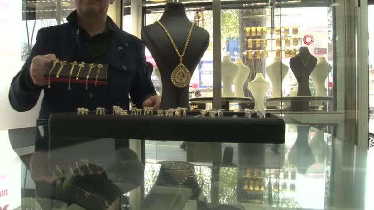 Kuyumcular ramazan sonrası düğünleri dört gözle bekliyor