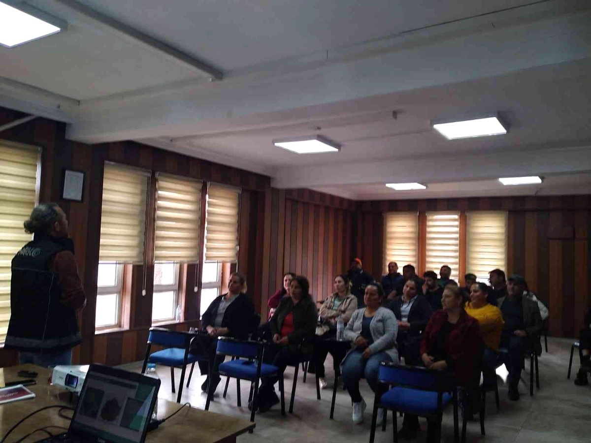 Mersin\'de "En İyi Narkotik Polisi Anne" eğitimi verildi