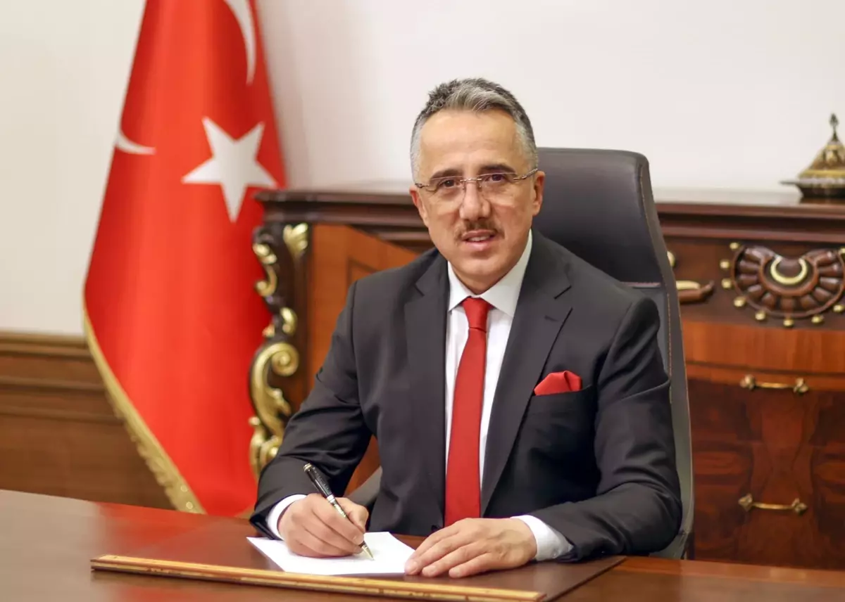 Nevşehir Belediye Başkanı Savran, AA\'nın kuruluş yıl dönümünü kutladı