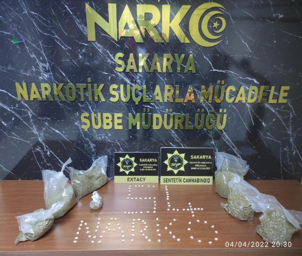 Sakarya\'da uyuşturucu operasyonu:  6 gözaltı