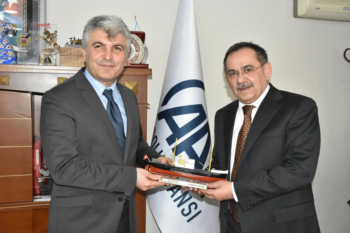 Samsun Büyükşehir Belediye Başkanı Demir, AA\'nın 102. kuruluş yıl dönümünü kutladı