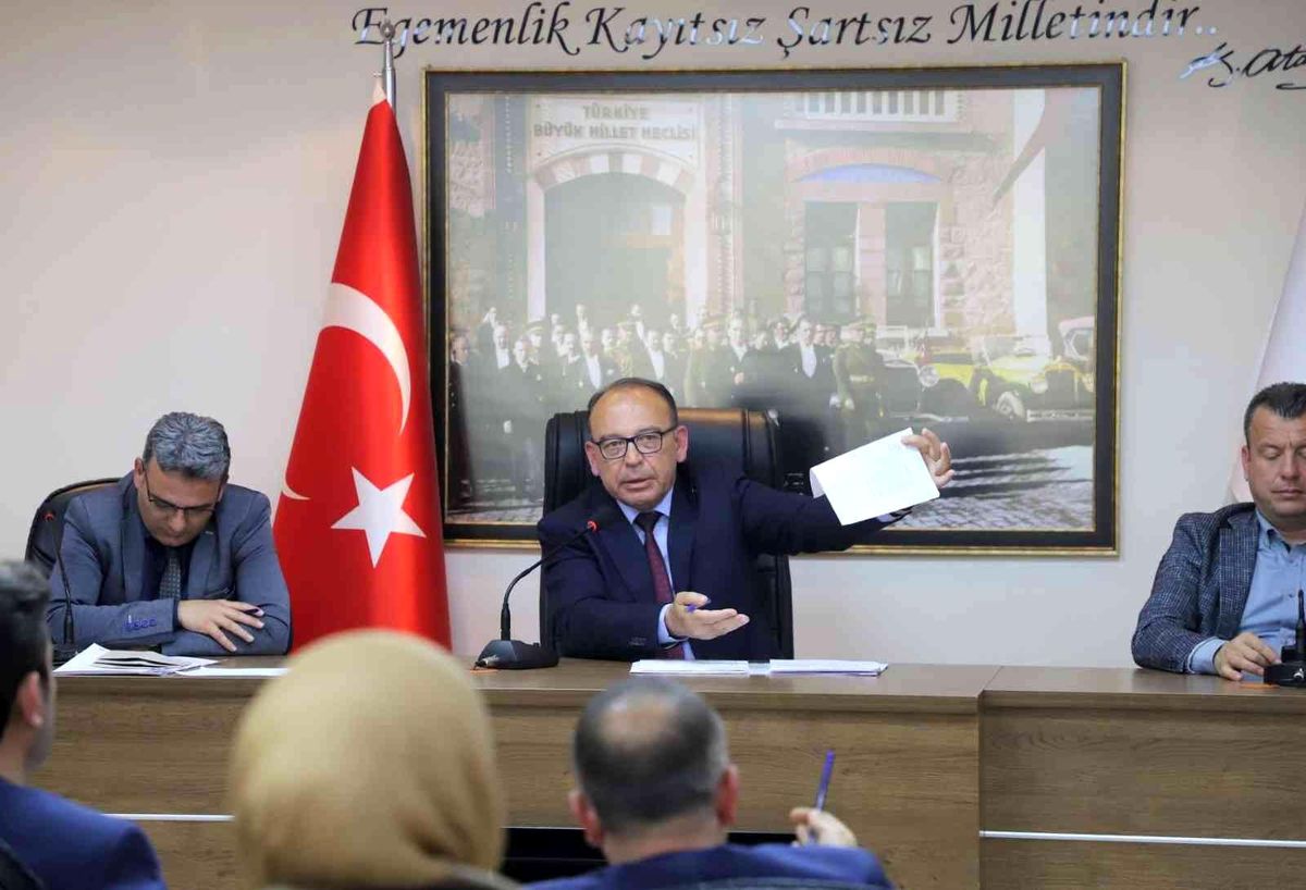Başkan Akın: "Yalanla siyaset olmaz"