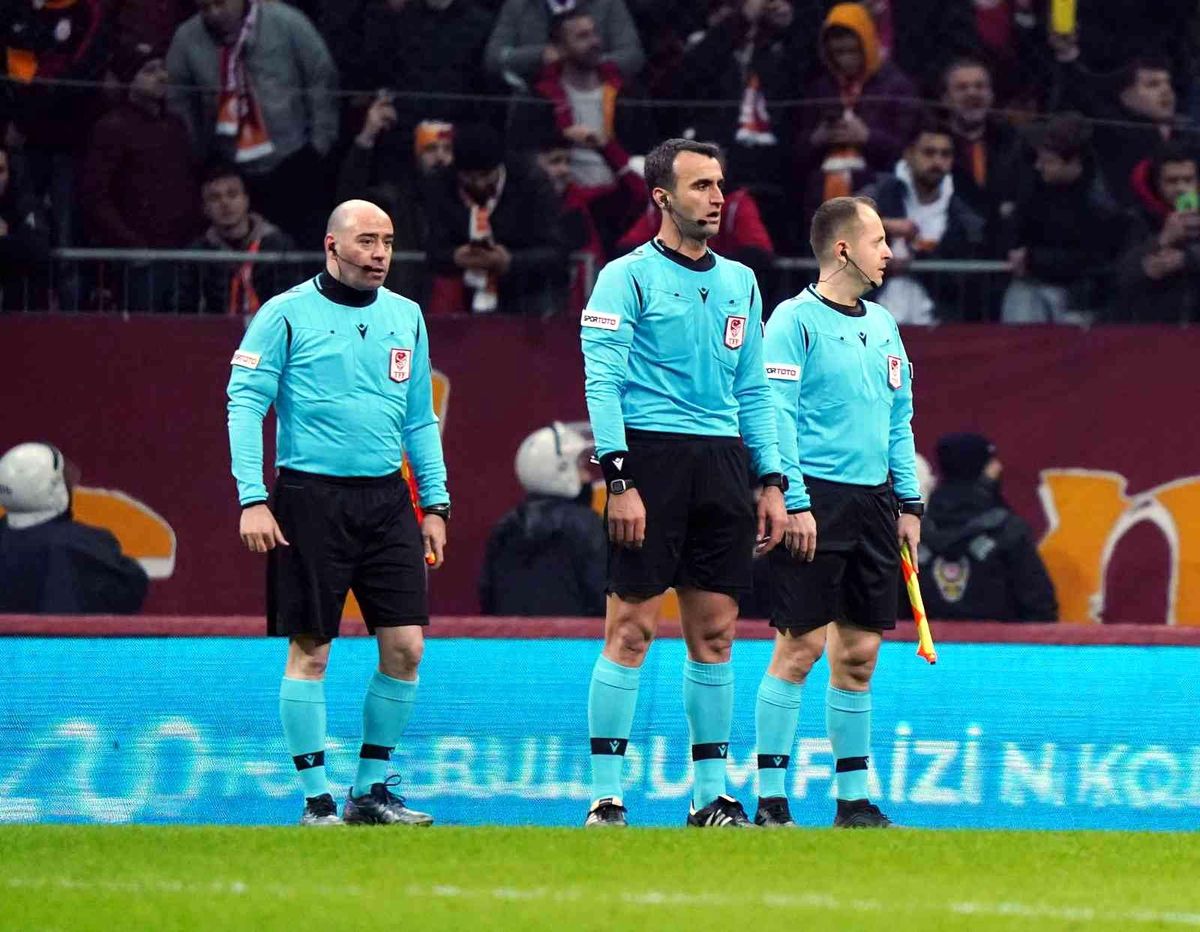 Fenerbahçe-Galatasaray derbisini Atilla Karaoğlan yönetecek