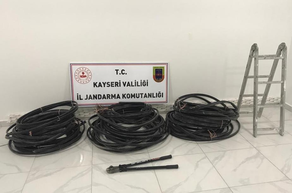 Kayseri\'de kablo hırsızlığı şüphelisi yakalandı
