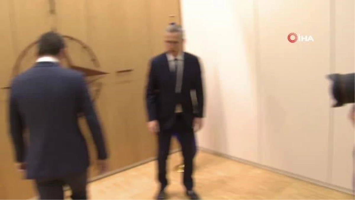 Stoltenberg: "Ukrayna\'ya daha fazla destek sağlama ihtiyacını ele alacağız"Ukrayna Dışişleri Bakanı Kuleba: "Benim gündemim çok basit, silahlar,...