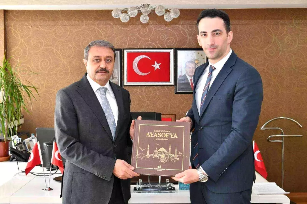 Vali Hasan Şıldak\'tan BİK Balıkesir Şube Müdürlüğüne ziyaret