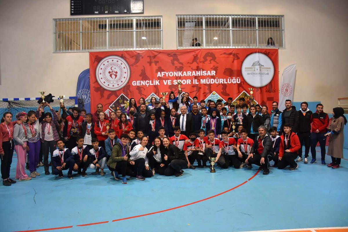 Afyonkarahisar\'da atletizm müsabakaları sona erdi
