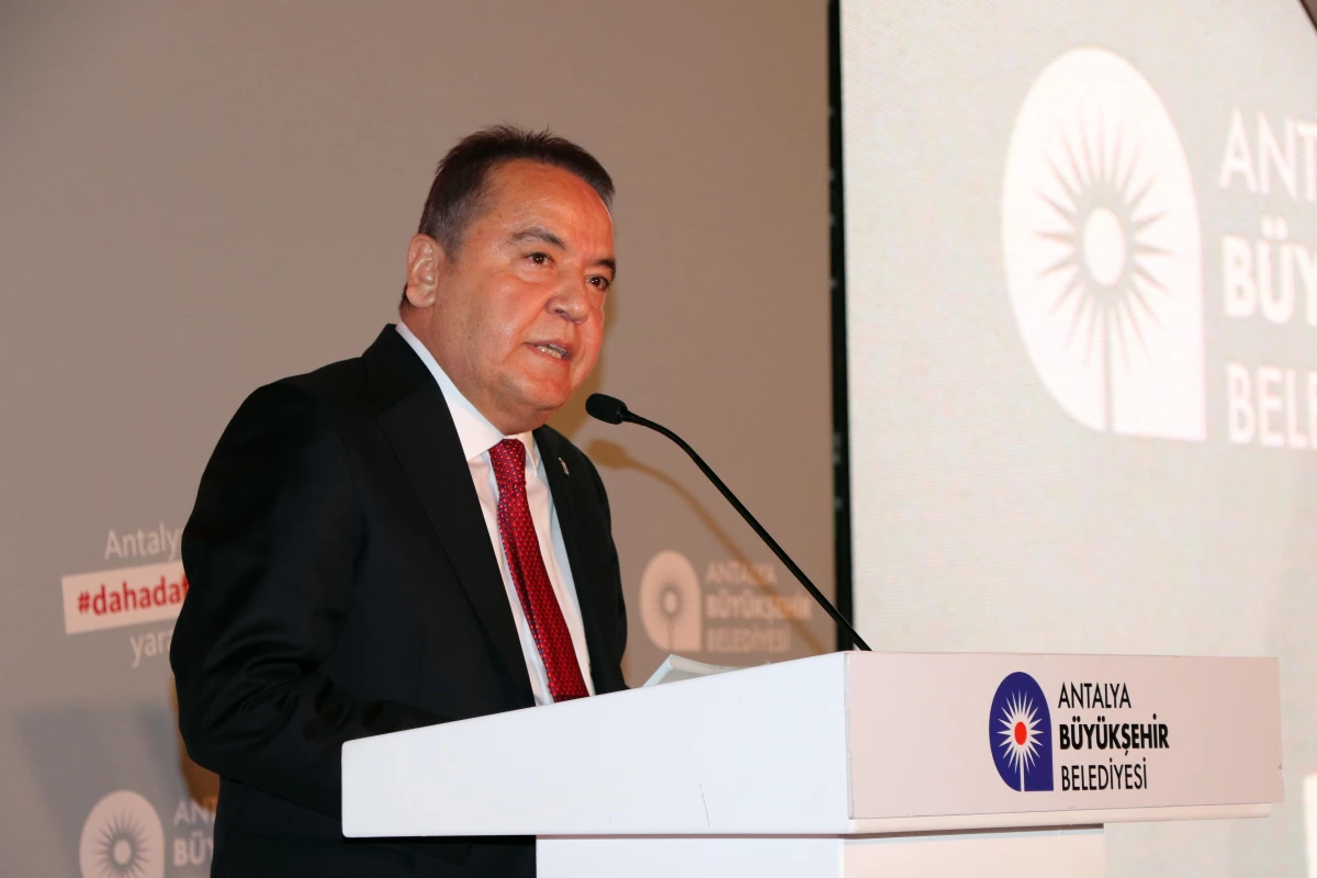 Antalya Büyükşehir Belediye Başkanı Muhittin Böcek, üç yılını değerlendirdi Açıklaması
