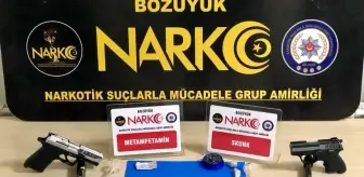 Bilecik'te şüpheli araçta 1 kilo uyuşturucu madde ele geçirildi