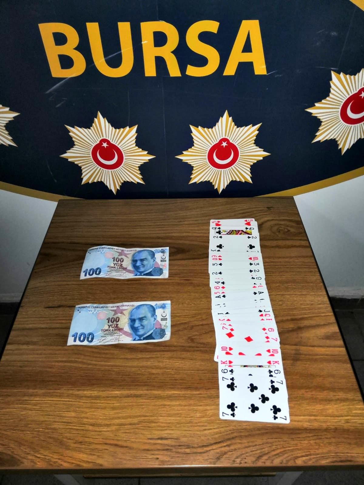 Bursa\'da aynı gece çifte kumar baskını