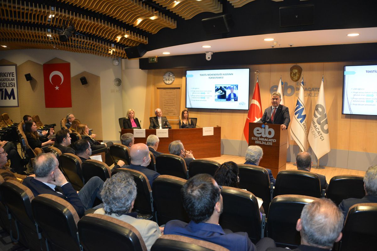 Egeli hazır giyimciler bu yıl 1,6 milyar dolar ihracat hedefliyor