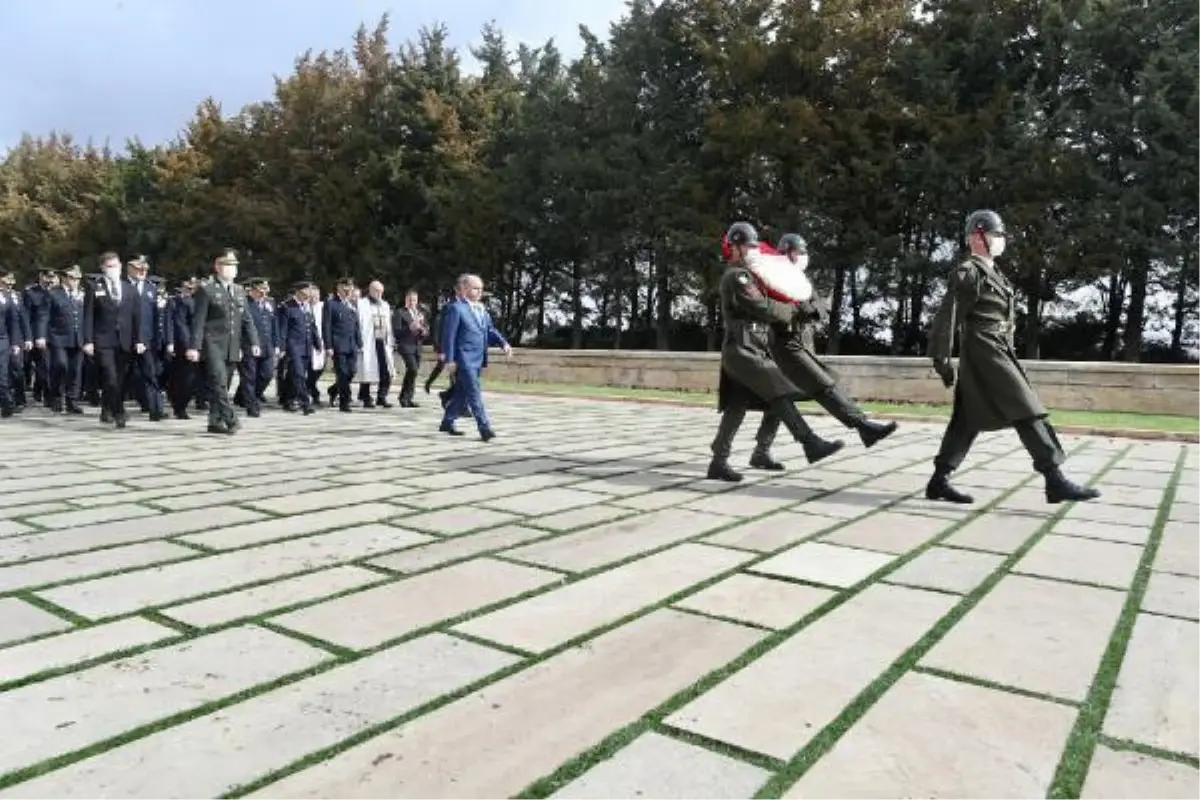 Emniyet teşkilatı Anıtkabir'i ziyaret etti