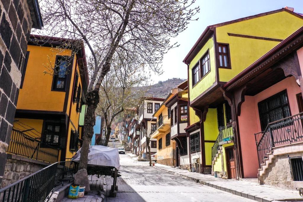 Gizemli şehir \'Afyonkarahisar\' fotoğrafları sosyal medyada büyük ilgi gördü