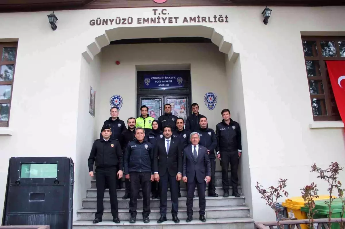 Son dakika haber: Günyüzü İlçe Emniyet Amirliğine Polis Haftası ziyareti