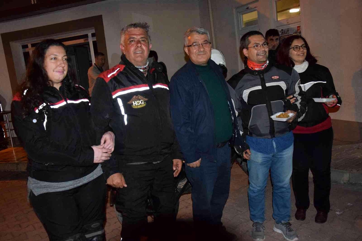 Son dakika haberleri! Kumluca\'da 10 Nisan Polis Haftasını motosiklet turuyla kutladılar