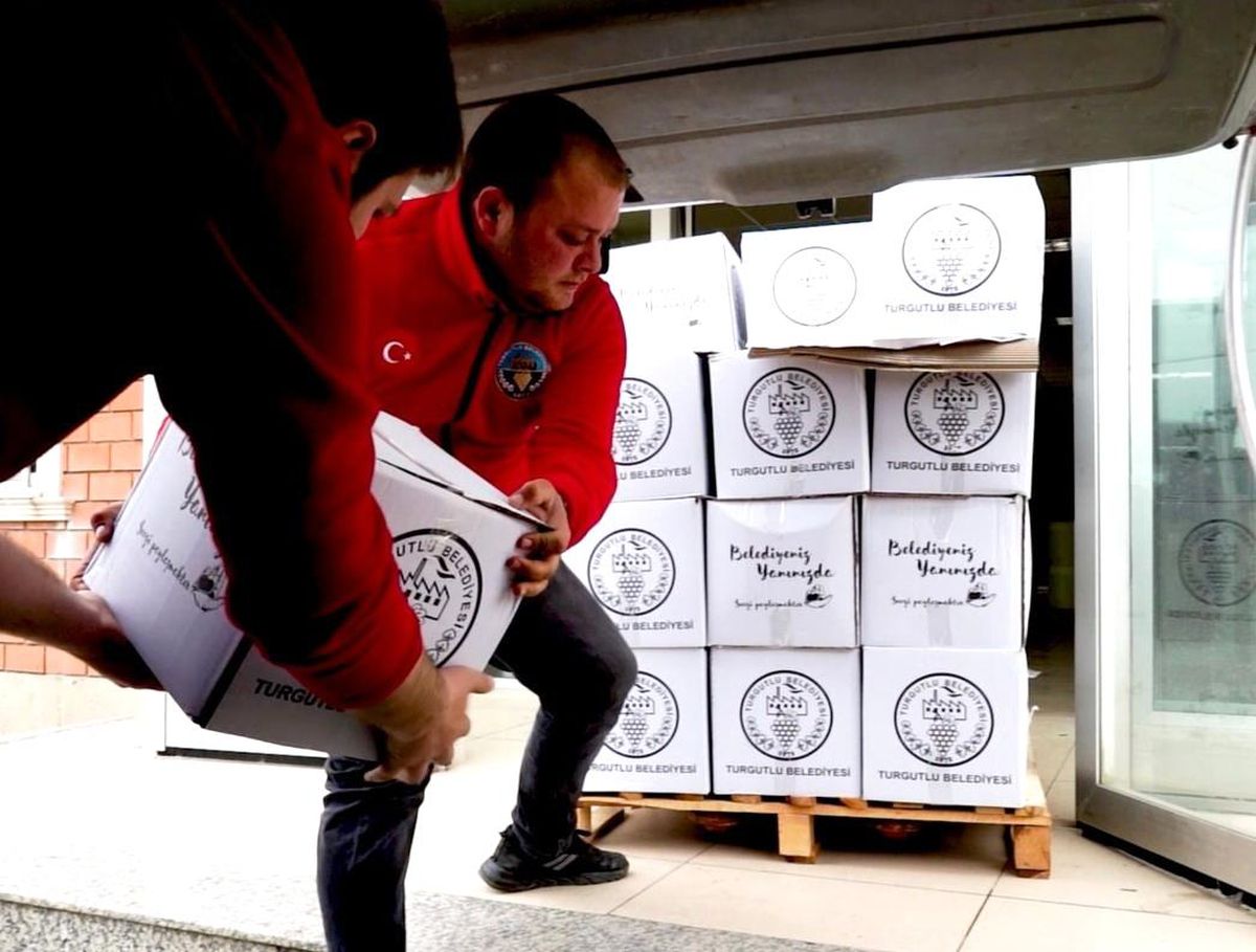 Turgutlu gönül sofralarında buluşuyor
