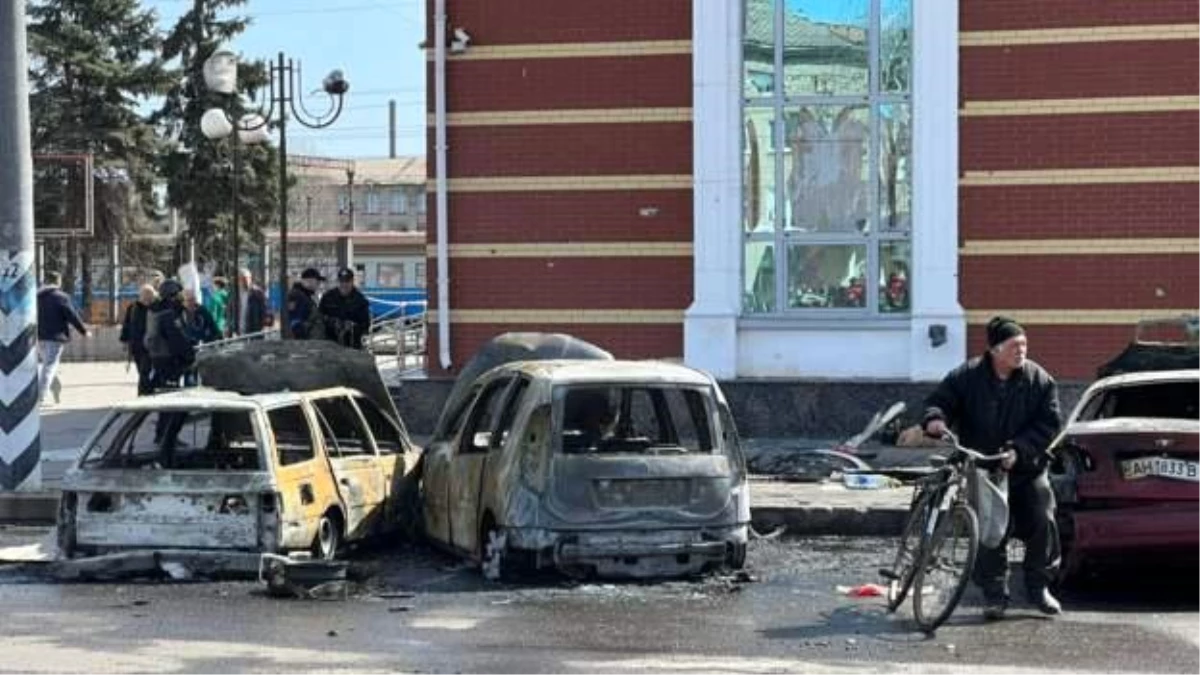 Ukrayna\'da tren istasyonuna füze saldırısı: Kramatorsk Valisi ölü sayısının 39\'a yükseldiğini açıkladı