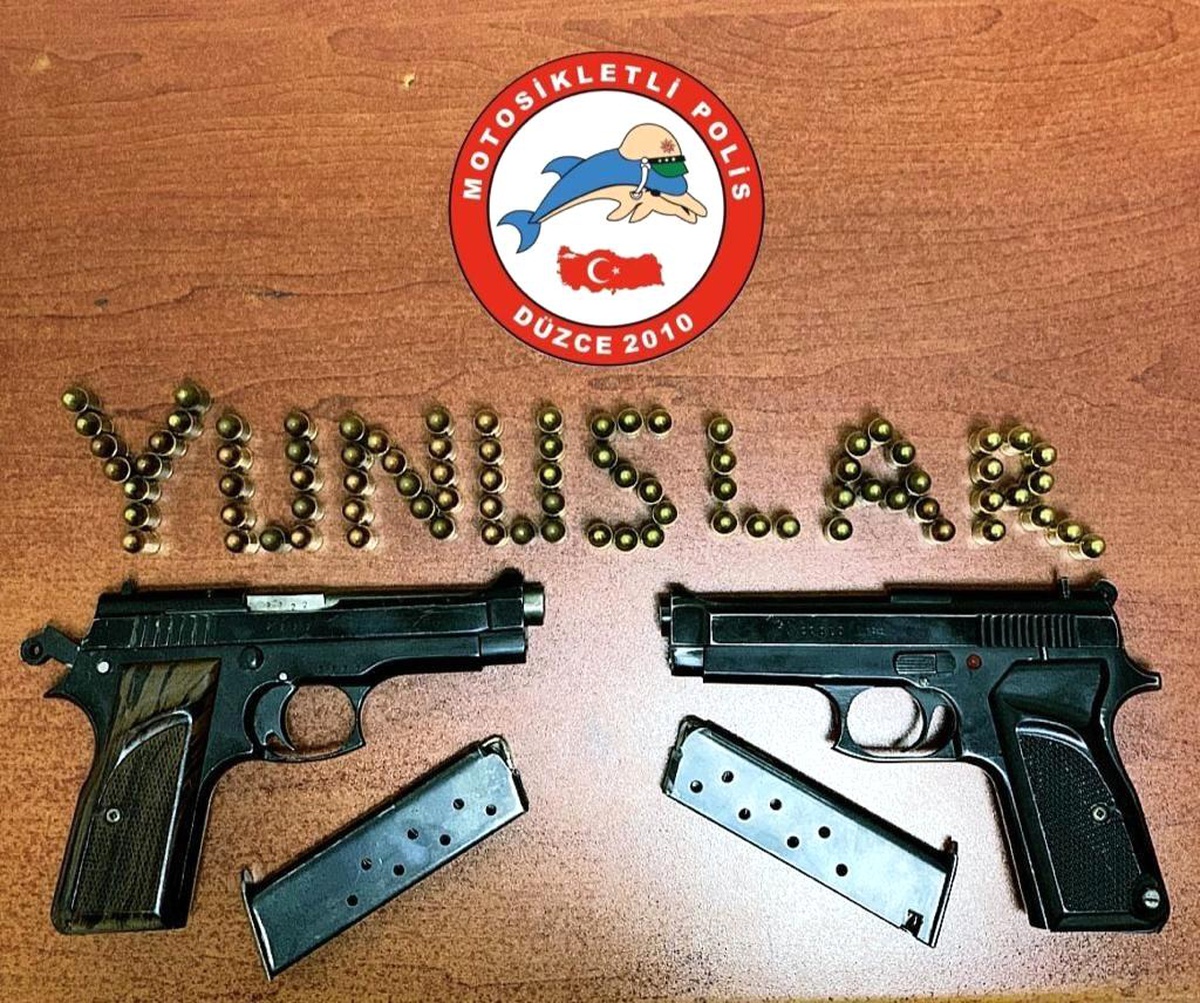 Son dakika haber: Yunuslar yaptıkları denetim silah ele geçirdi