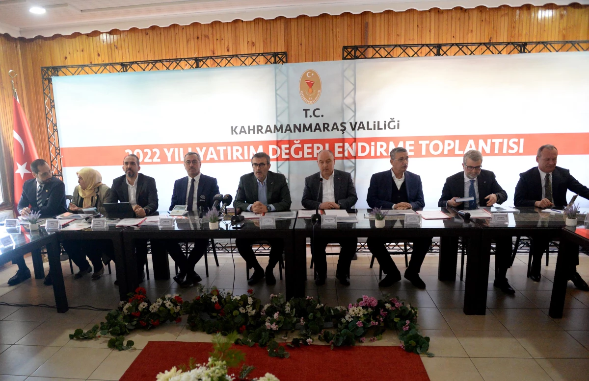 AK Parti Grup Başkanvekili Mahir Ünal, Kahramanmaraş\'ta yatırım değerlendirme toplantısına katıldı
