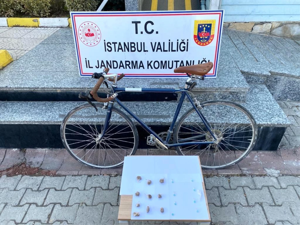 Bisikletiyle uyuşturucu satan yabancı uyruklu kişi yakalandı
