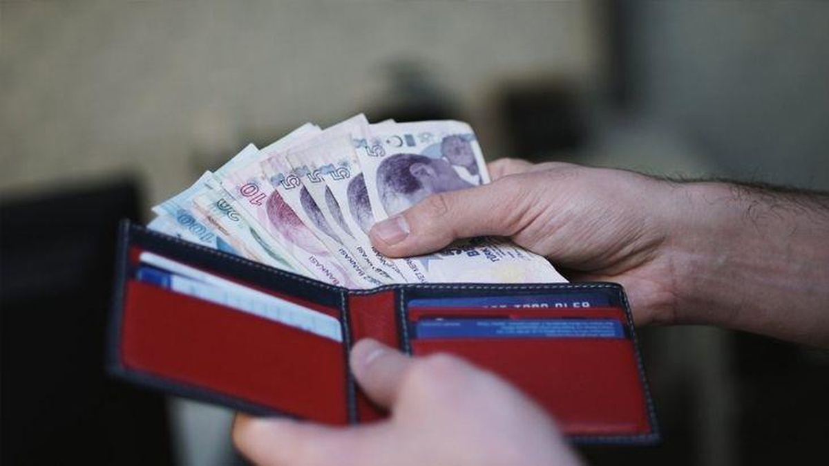 Emeklilere bayram müjdesi: Bayram ikramiyeleri 2 bin liraya çıkabilir