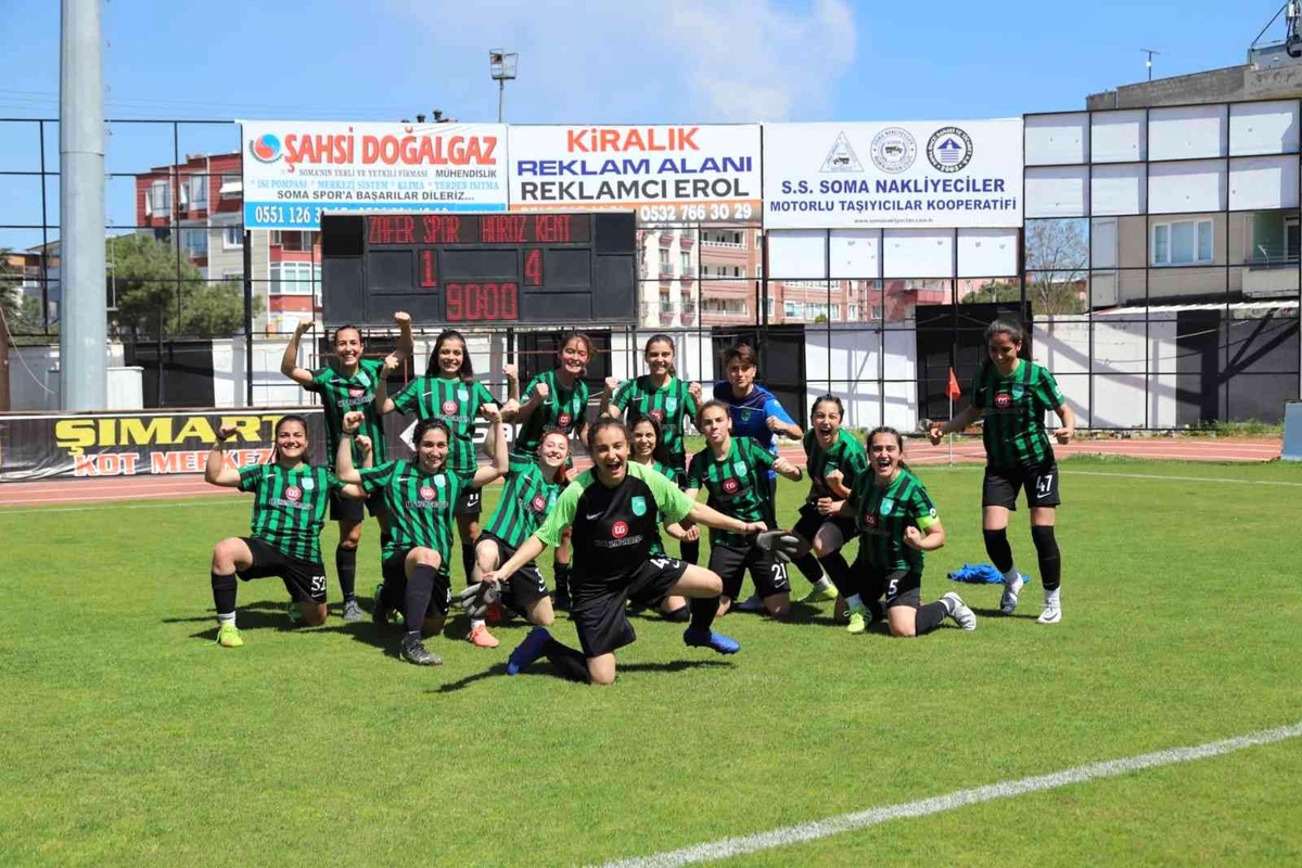 Horozkentspor, Türkiye Kadınlar 1. Ligi\'ne yükseldi