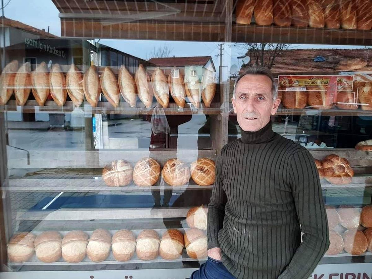 MHP İlçe Başkanı Demirtürk\'ün ağabeyi vefat etti