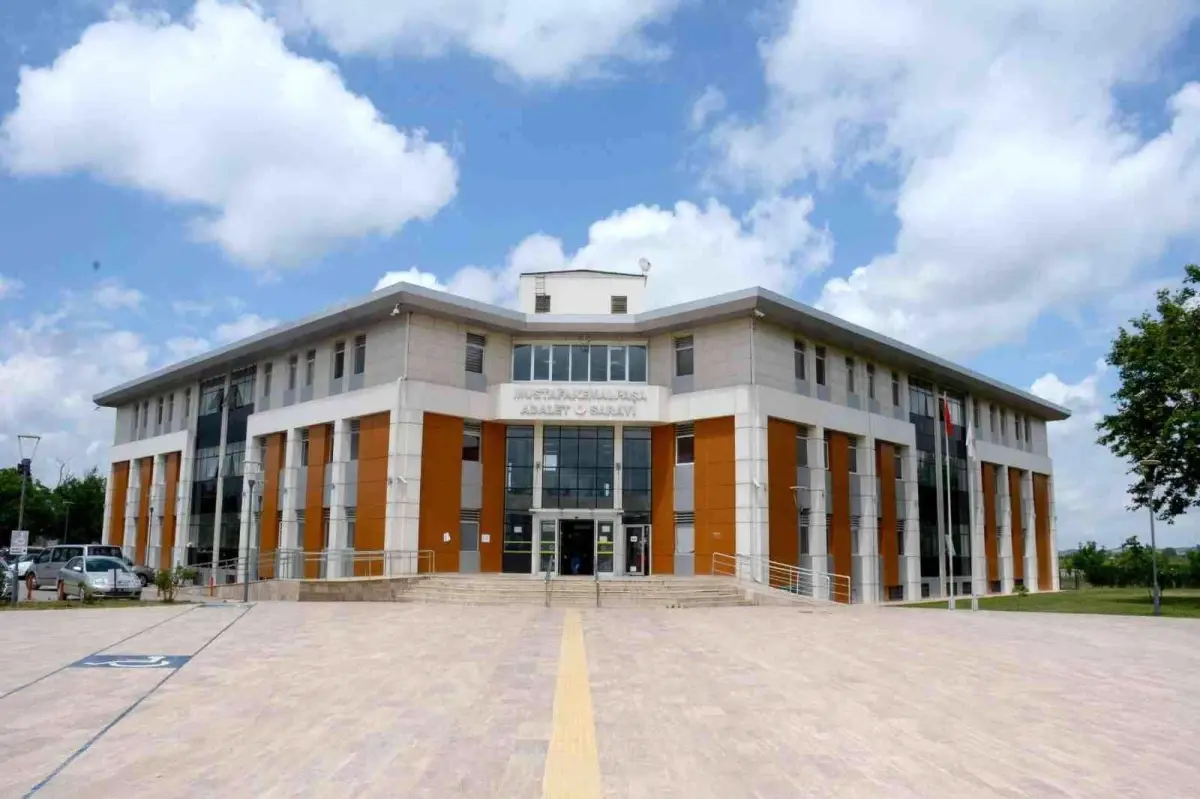 Mustafakemalpaşa Adliyesi Bursa'da ilk sırada