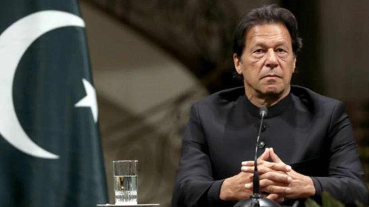Pakistan\'da Başbakan İmran Han hükümeti güvenoyu alamayarak düştü