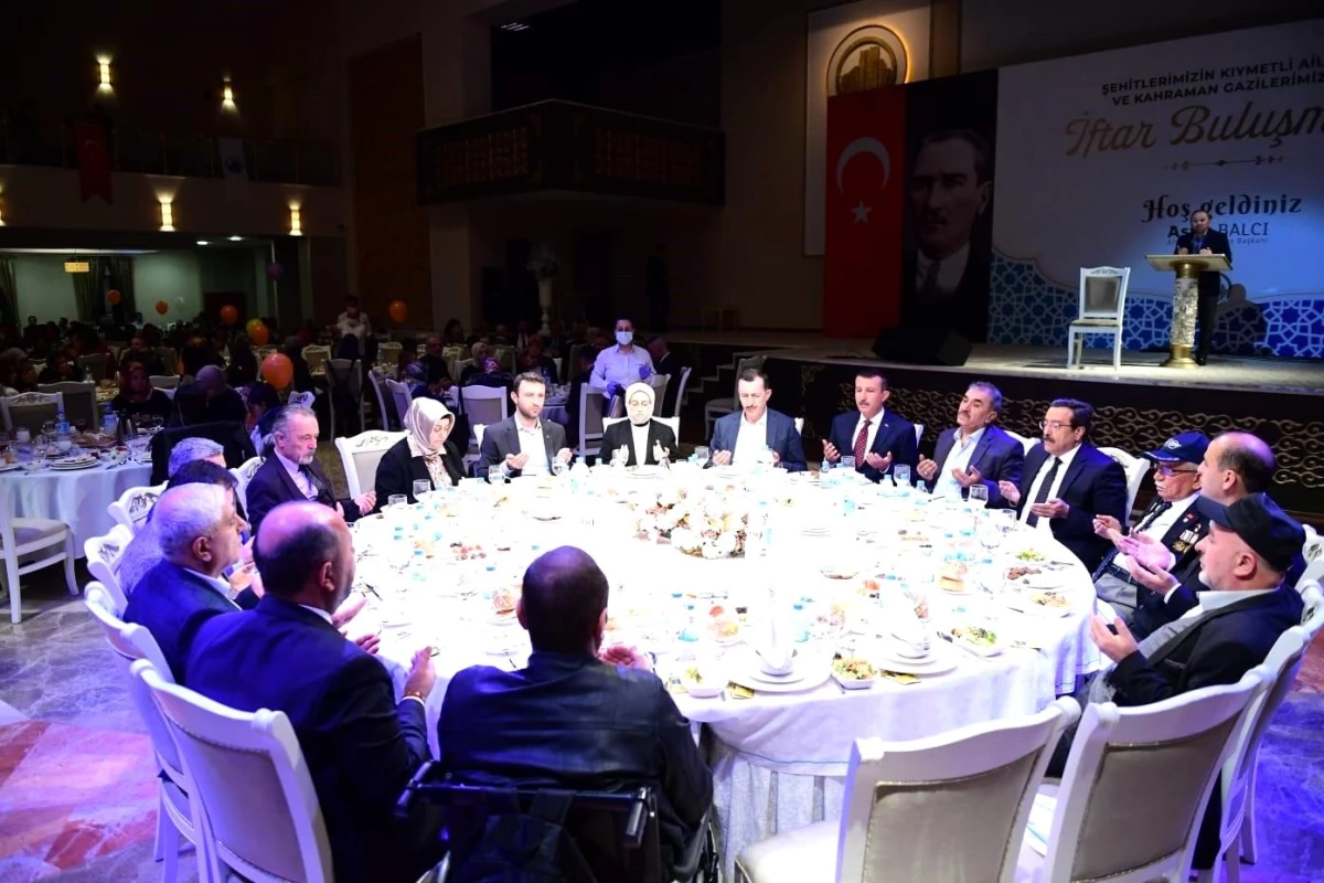 Son Dakika | Başkan Balcı şehit ailelerini ve gazileri iftar sofrasında ağırladı