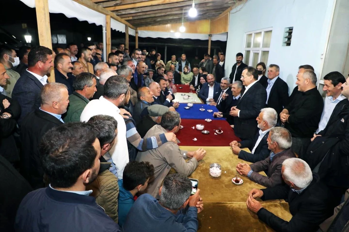Başkan Demir yatırımları inceledi, vatandaşlarla iftar yaptı