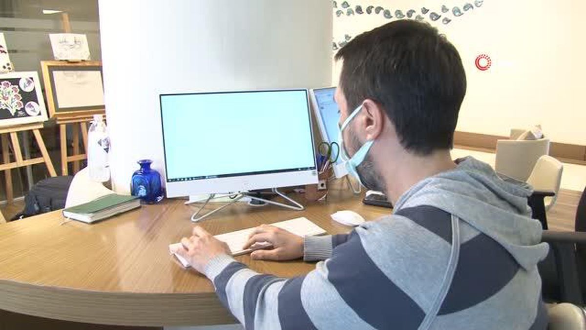 Bilişim uzmanı genç, lenf bezi kanserini ablasından nakledilen ilikle yendi