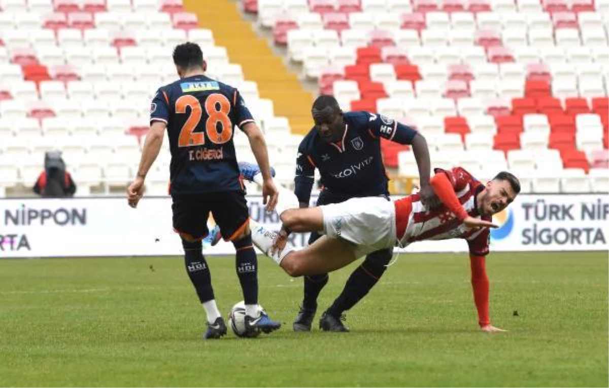 Demir Grup Sivasspor - Medipol Başakşehir 0-2