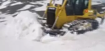 Erzurum'da Nisan ayında kar kalınlığı 5 metreyi aştı