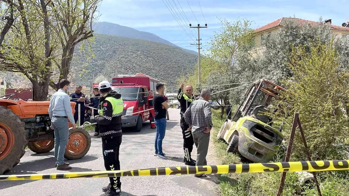 Fethiye\'de devrilen forkliftin operatörü hayatını kaybetti