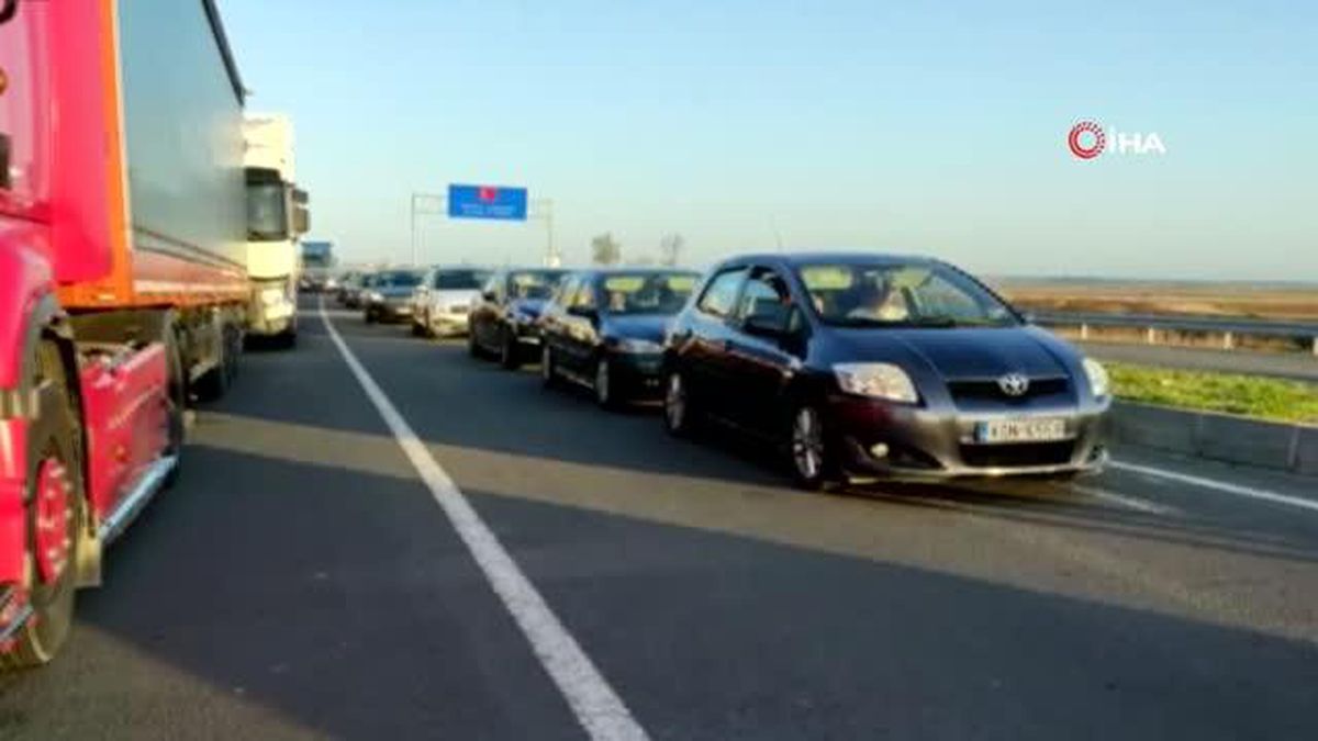 İpsala Sınır Kapısı'nda 3 kilometre alışveriş kuyruğu