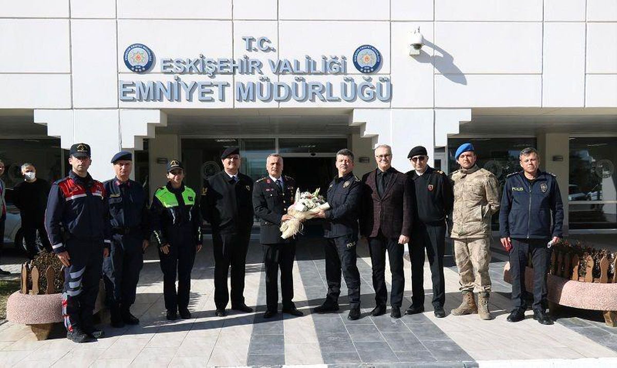 Jandarmadan Polis Teşkilatı\'nın kuruluş yıl dönümü ziyareti