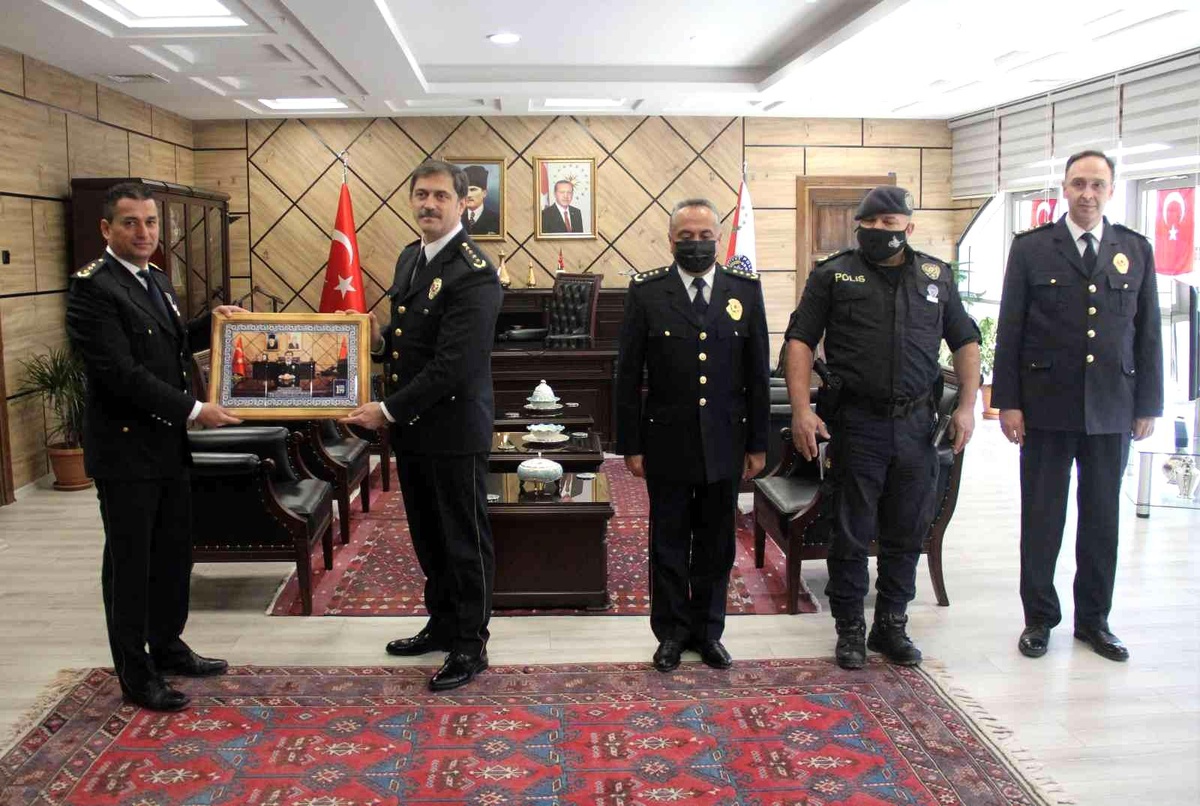 "Milletimizin huzur ve güvenliği için çalışıyoruz"