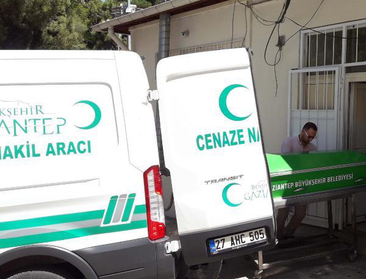 OTOMOBİLİN ÇARPTIĞI MOTOSİKLETİN SÜRÜCÜSÜ, 16 GÜNLÜK YAŞAM SAVAŞINI KAYBETTİ