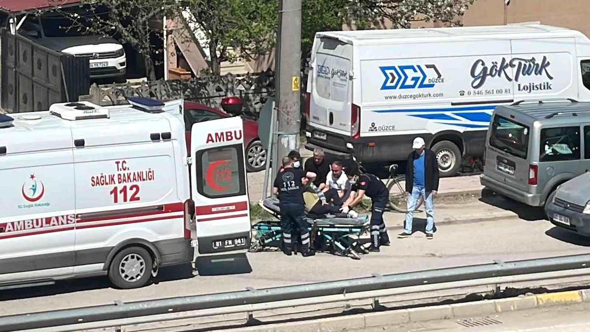 Yolun karşısına geçmeye çalışan yayaya elektrikli bisiklet çarptı