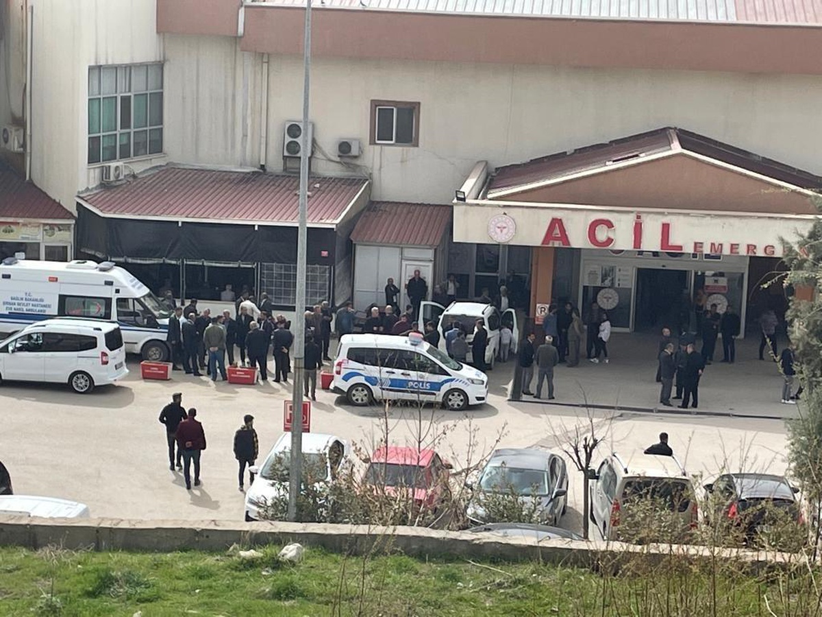 Akrabalar arası arazi kavgası: 3 yaralı