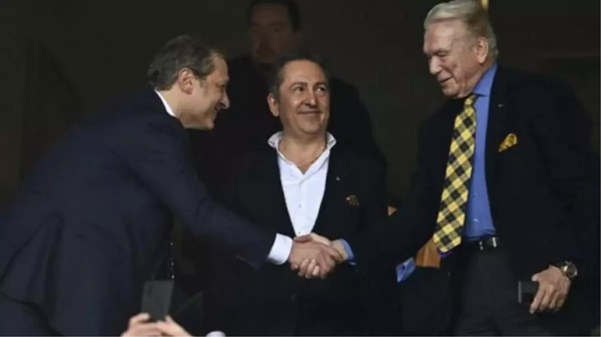 Uğur Dündar dev derbiye 'uğurlu' geldi! Çifte kutlama yaptı
