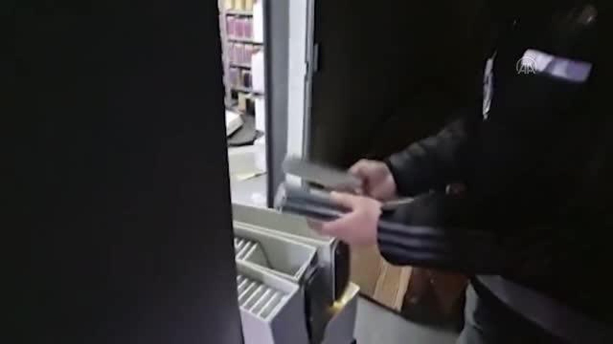 Kaçakçılık operasyonlarında 27 zanlı yakalandı
