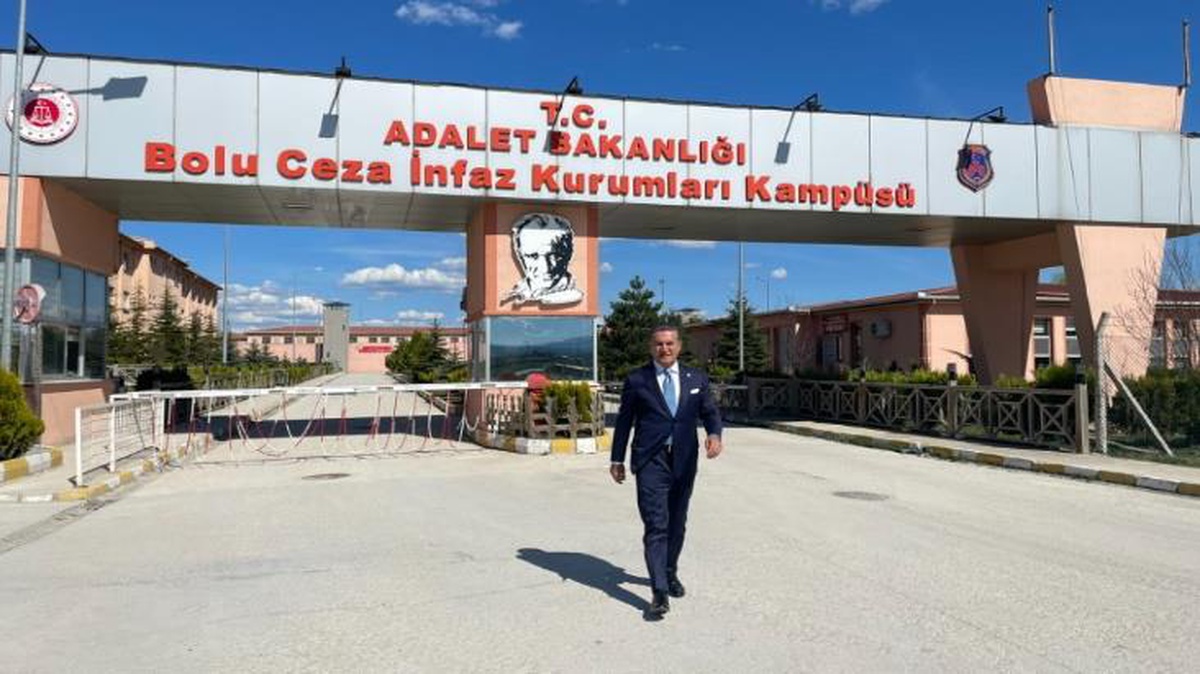 Mustafa Sarıgül\'den siyasi partilere çağrı: Genel af çıkaralım