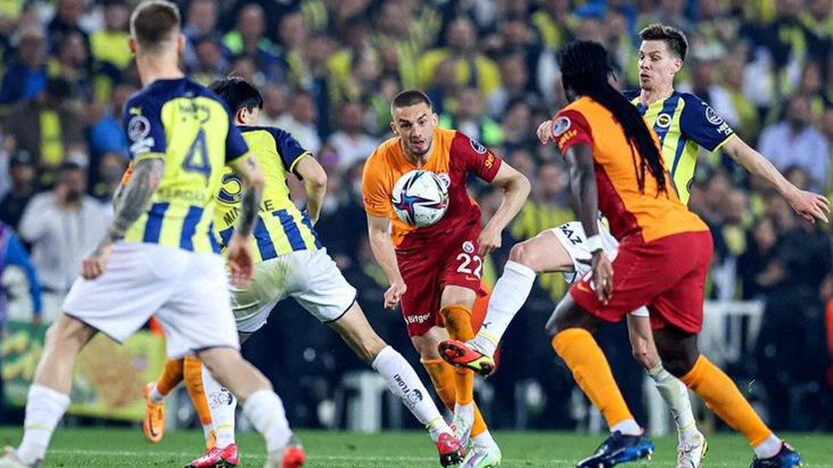 Galatasaray hem yenildi hem de tarihi fırsatı kaçırdı