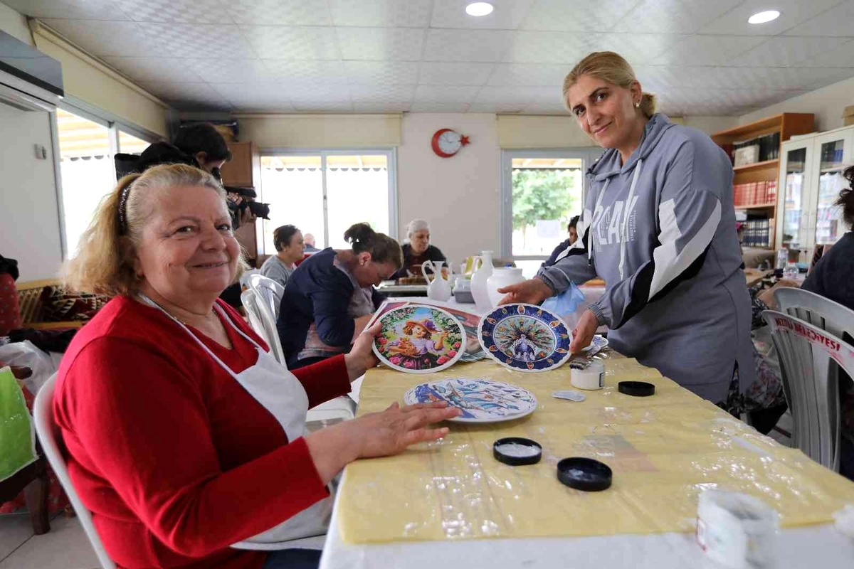 Tece Gönüllü Evi vatandaşların uğrak noktası oldu