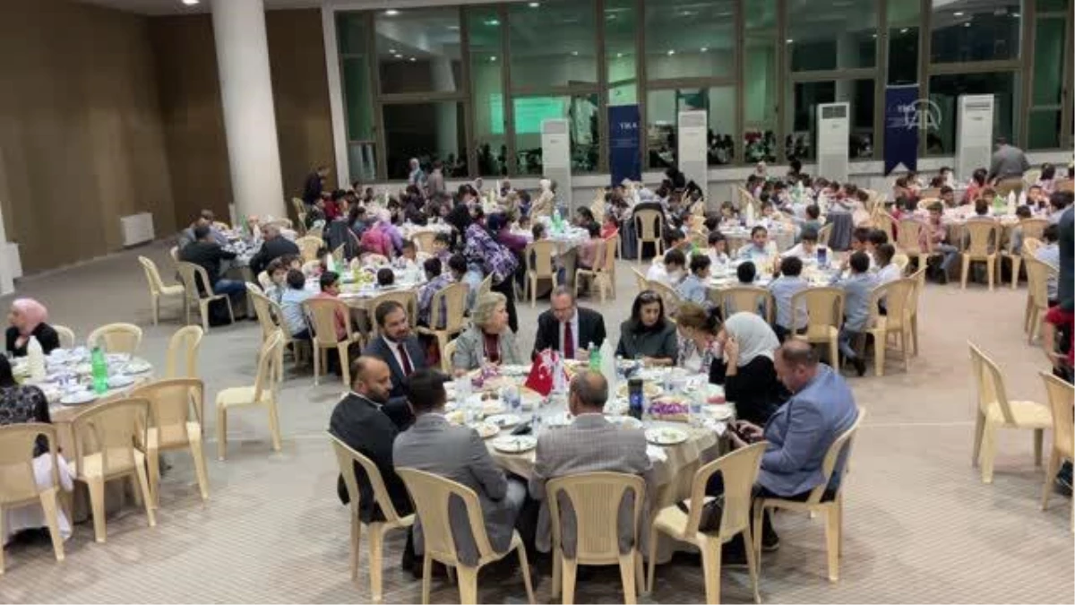 TİKA Lübnan\'daki bir yetimhanede iftar programı düzenledi