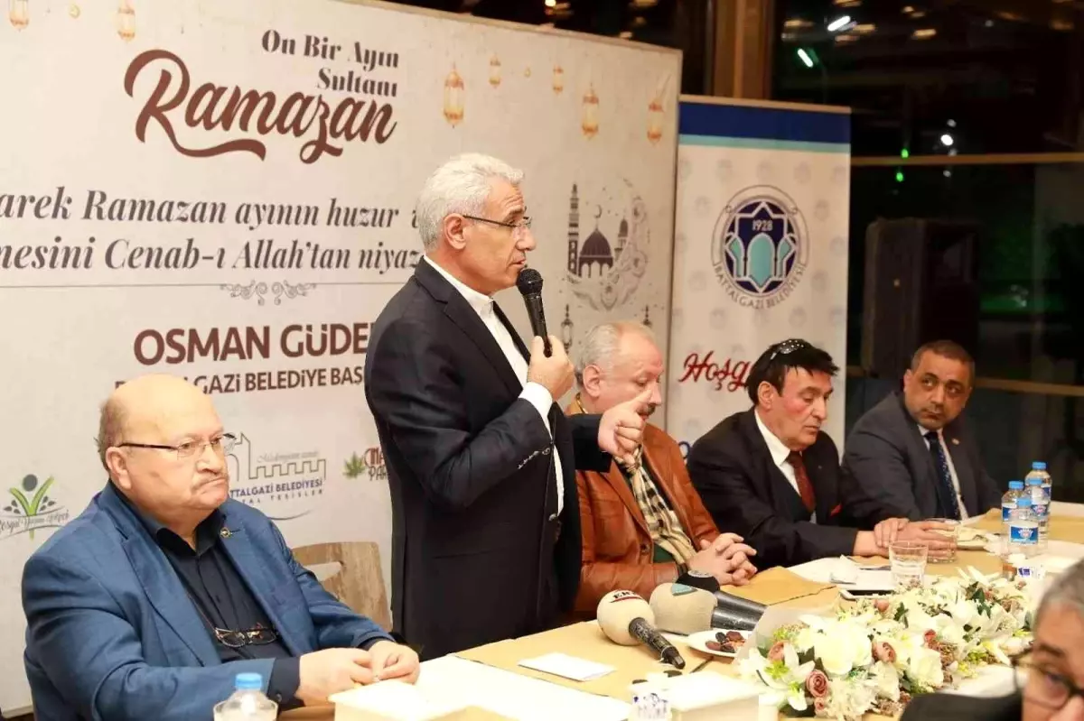 Başkan Güder, basın mensuplarıyla iftarda biraya geldi