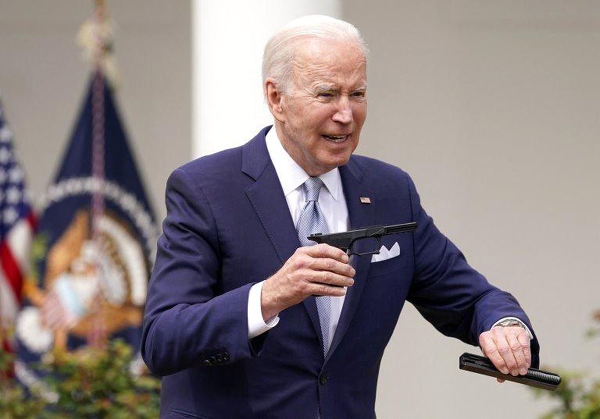 Biden: ABD\'de seri numarasız \'hayalat silahlar\'ın satışını yasaklıyoruz