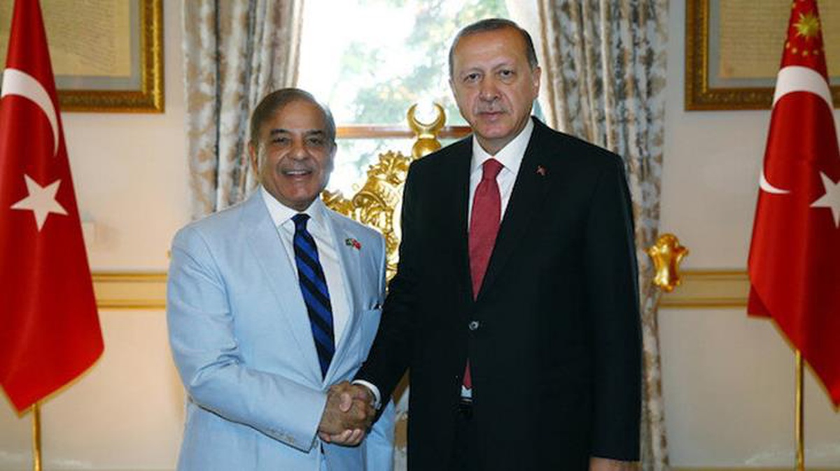 Cumhurbaşkanı Erdoğan\'dan, Pakistan Başbakanı seçilen Şahbaz Şerif\'e tebrik telefonu